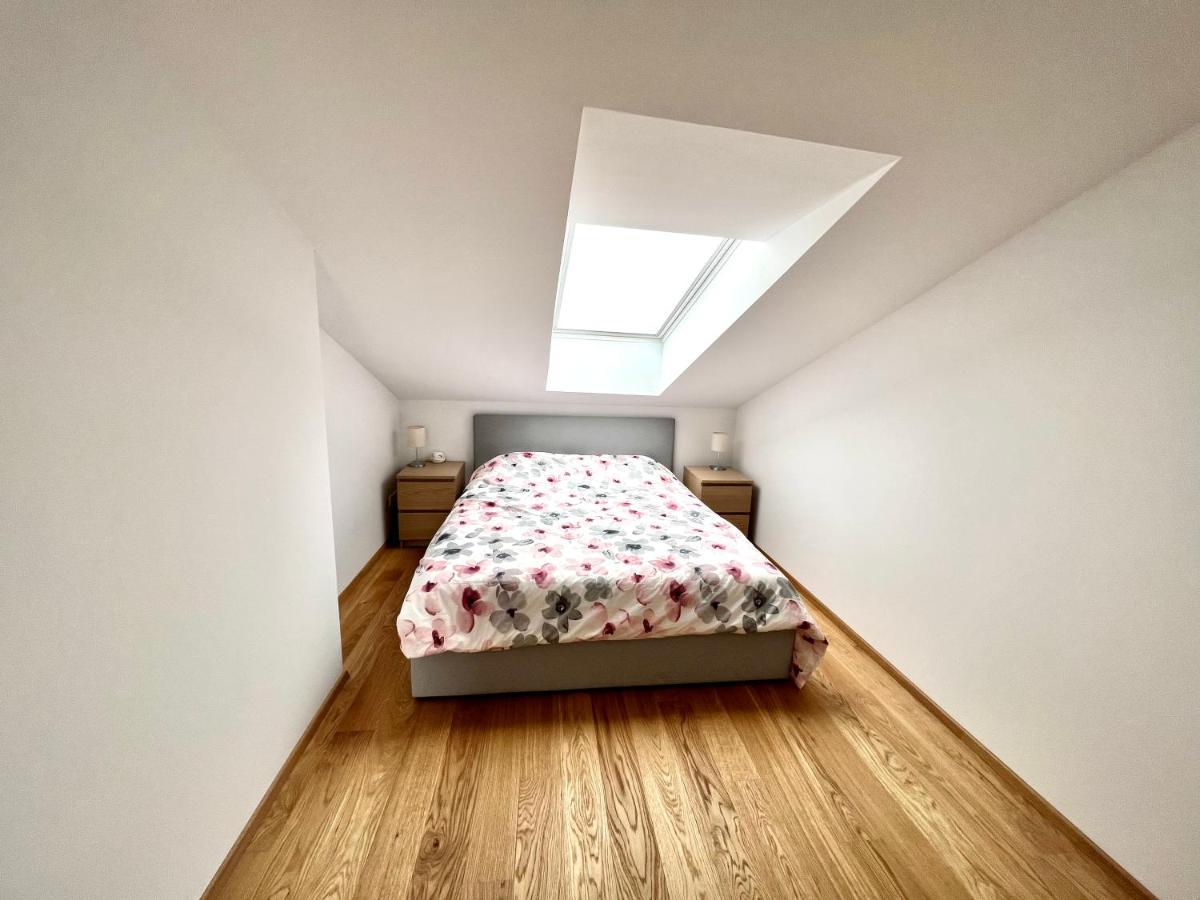 Gmunden Skyline Apartment ภายนอก รูปภาพ